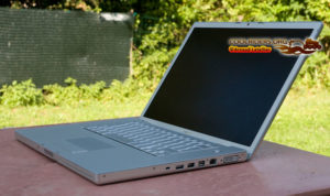 macbook-proMacbook Pro Nvidia 8600 GT défectueux, c'est beau, design, ça chauffe et ça crâme !